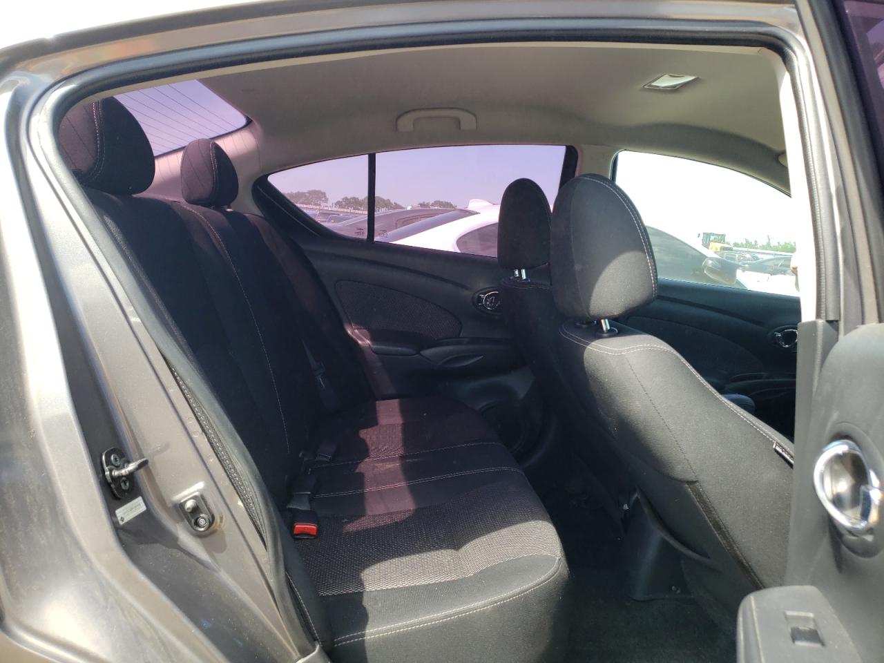 3N1CN7AP8FL861914 2015 Nissan Versa S