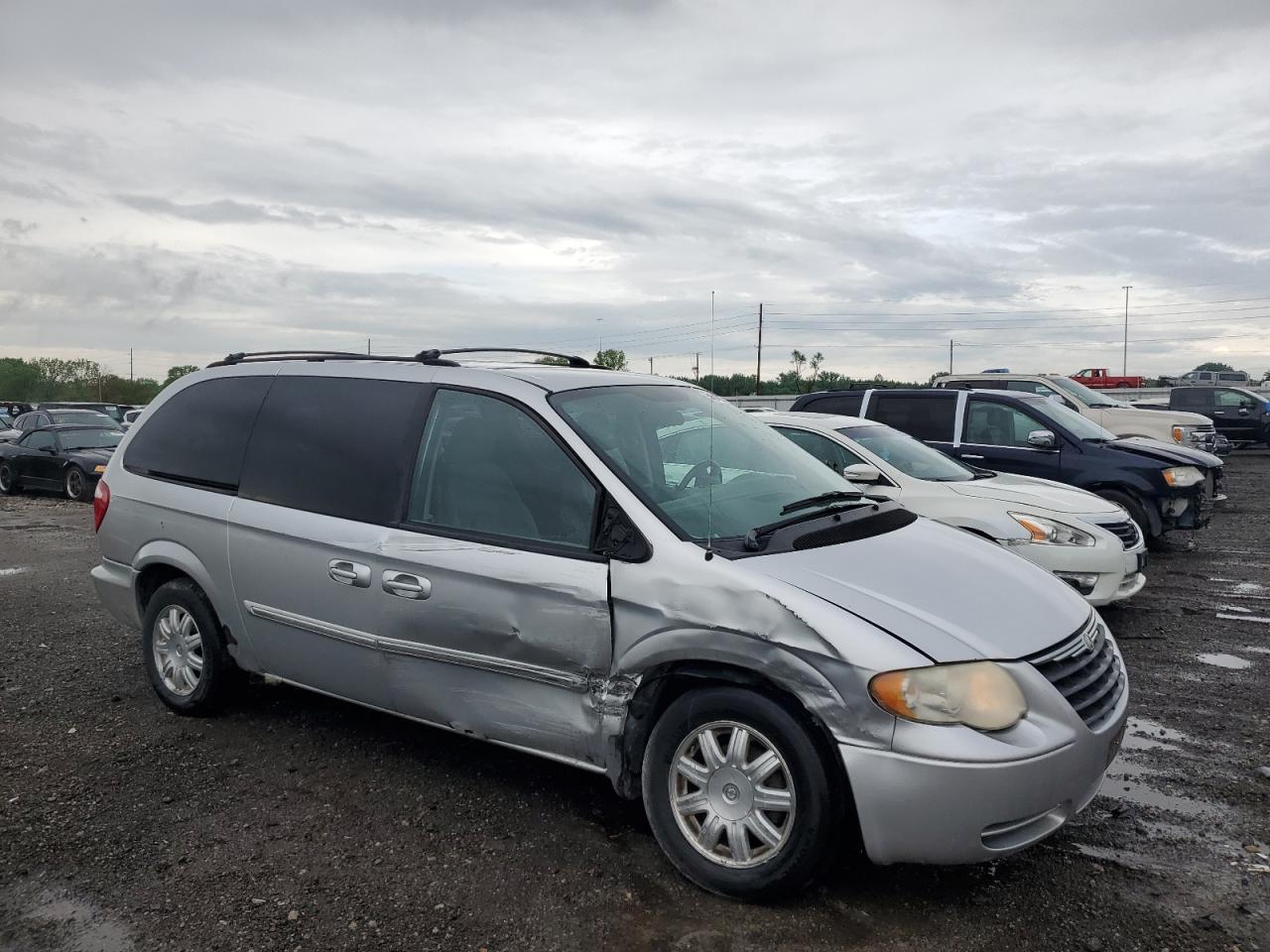 2A8GP54L57R272256 2007 Chrysler Town & Country Touring