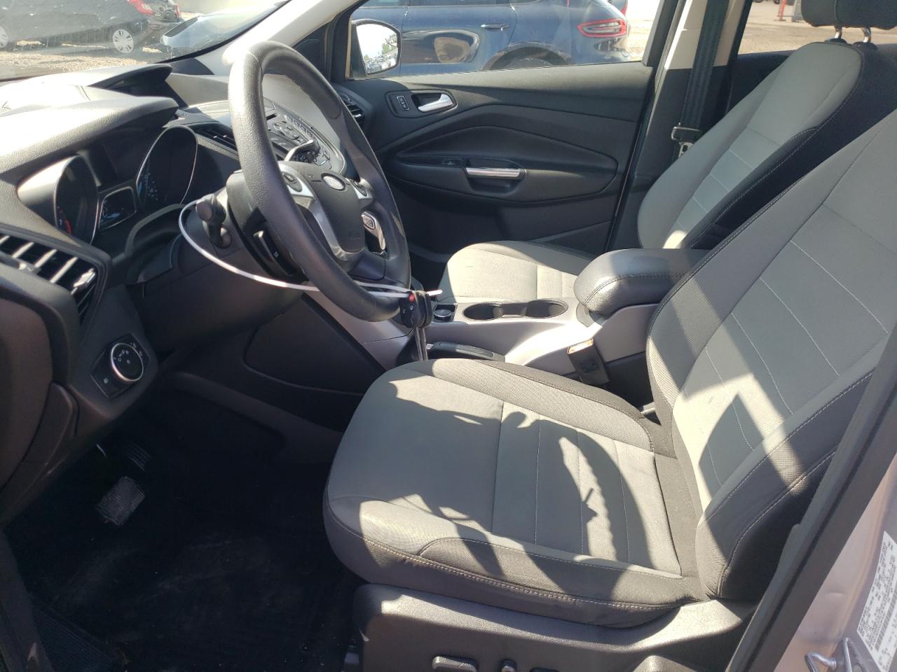 1FMCU9GX3GUB15263 2016 Ford Escape Se