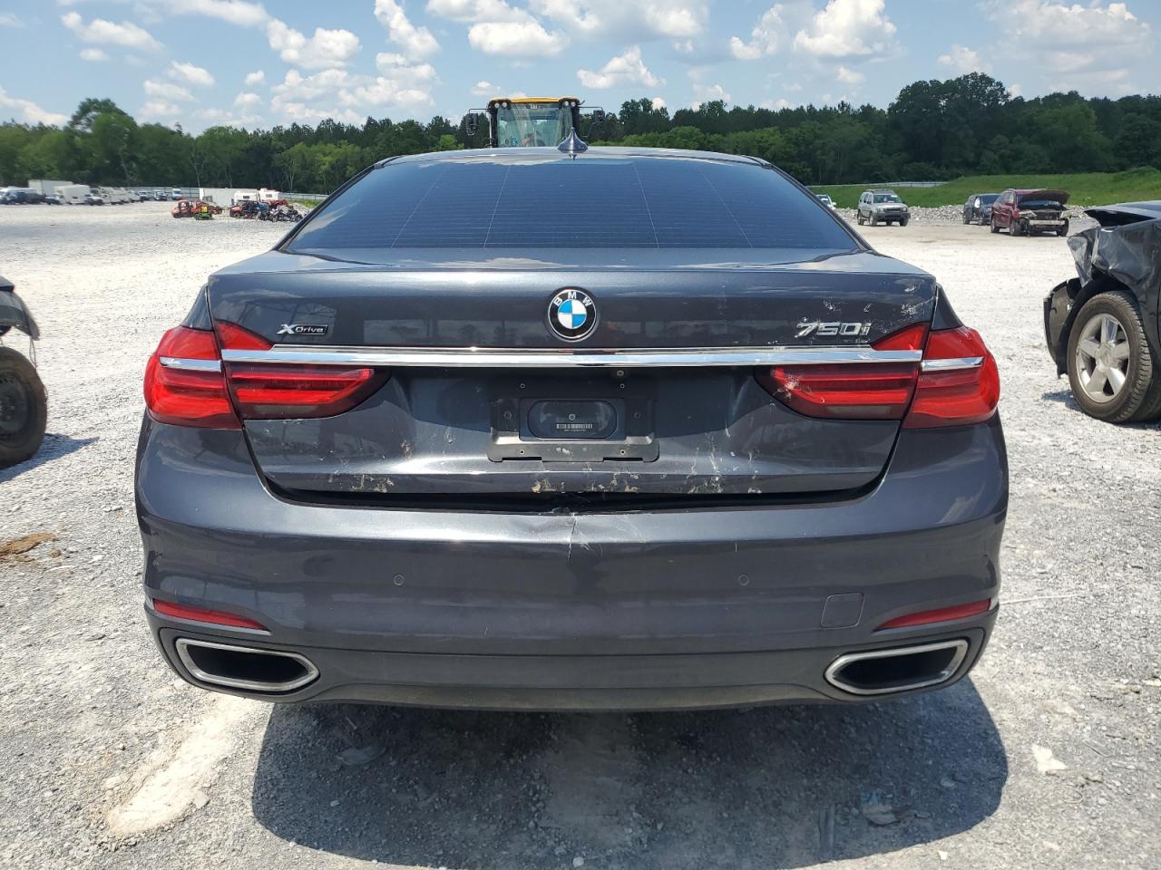 WBA7F2C52JG424723 2018 BMW 750 Xi