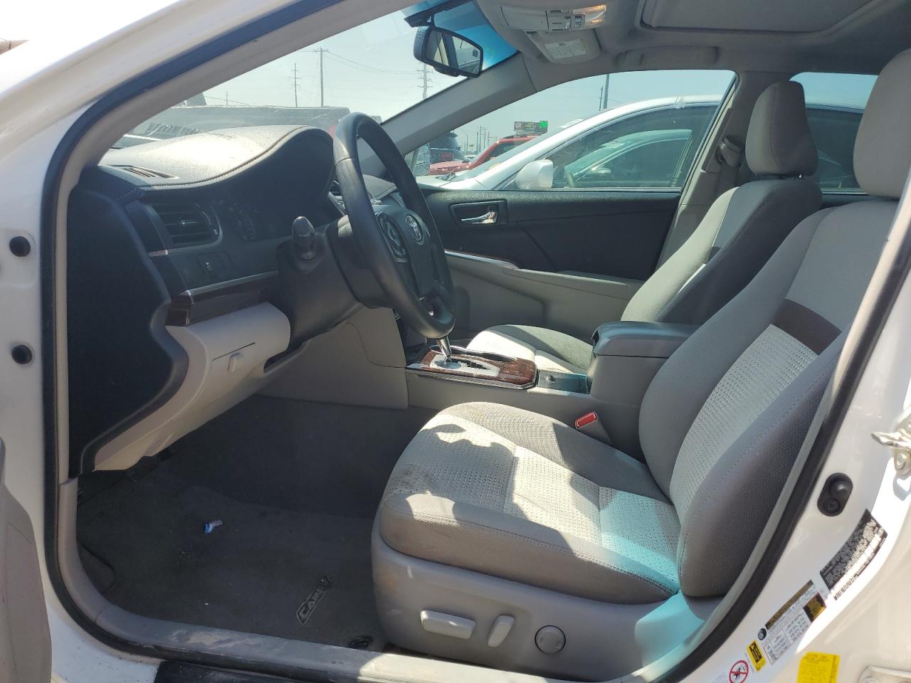 4T4BF1FK0ER434751 2014 Toyota Camry L 4T4BF1FK0ER434751 2014 Toyota Camry L