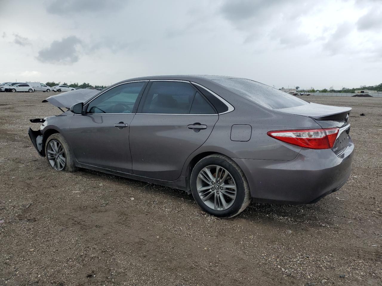 4T1BF1FK9HU279745 2017 Toyota Camry Le