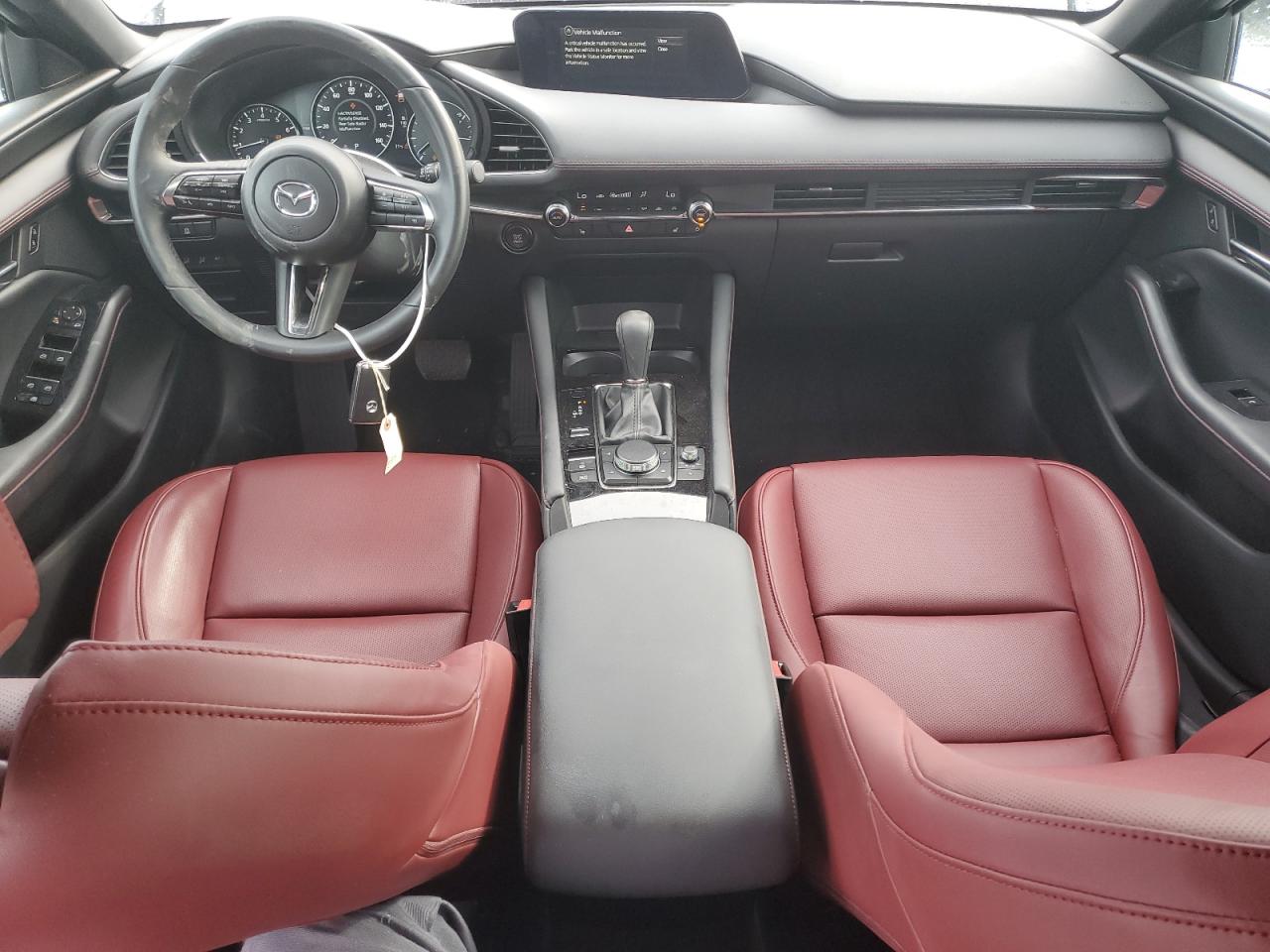 JM1BPBLM5R1650626 2024 Mazda 3 Preferred