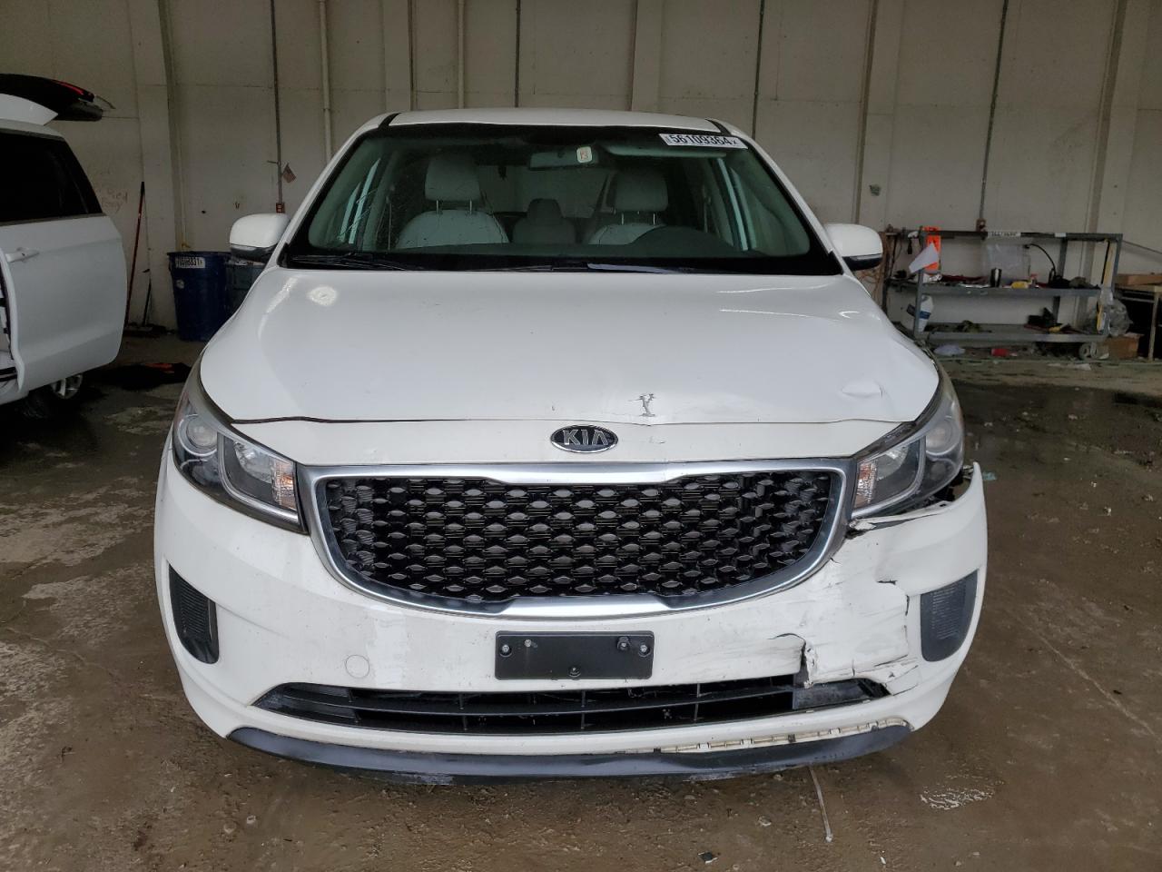 KNDMB5C16G6131096 2016 Kia Sedona Lx