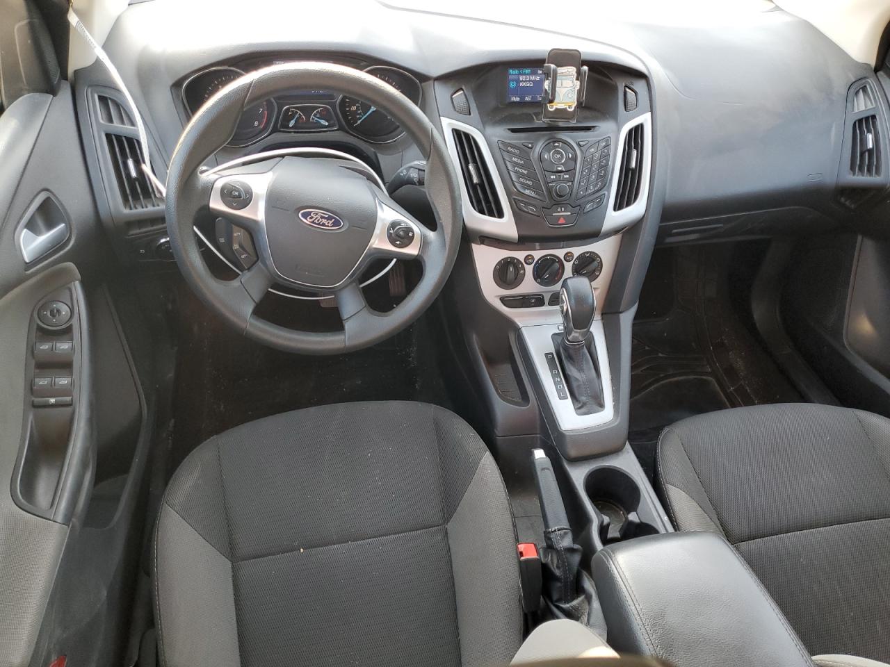 1FADP3F26EL185710 2014 Ford Focus Se