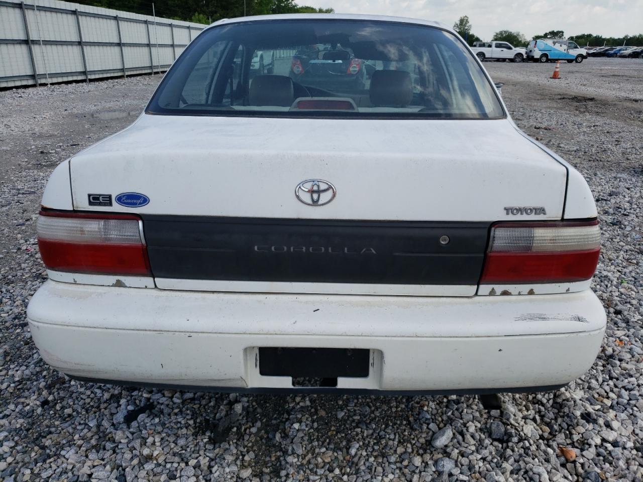 2T1BA02E4VC227008 1997 Toyota Corolla Base