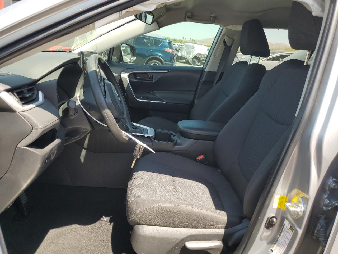 2T3H1RFV0NC198087 2022 Toyota Rav4 Le