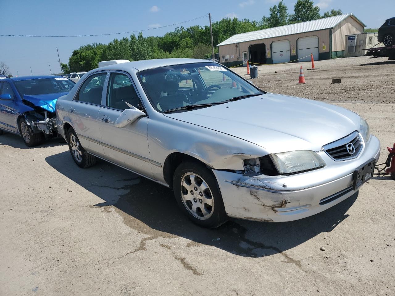 1YVGF22C125287106 2002 Mazda 626 Lx