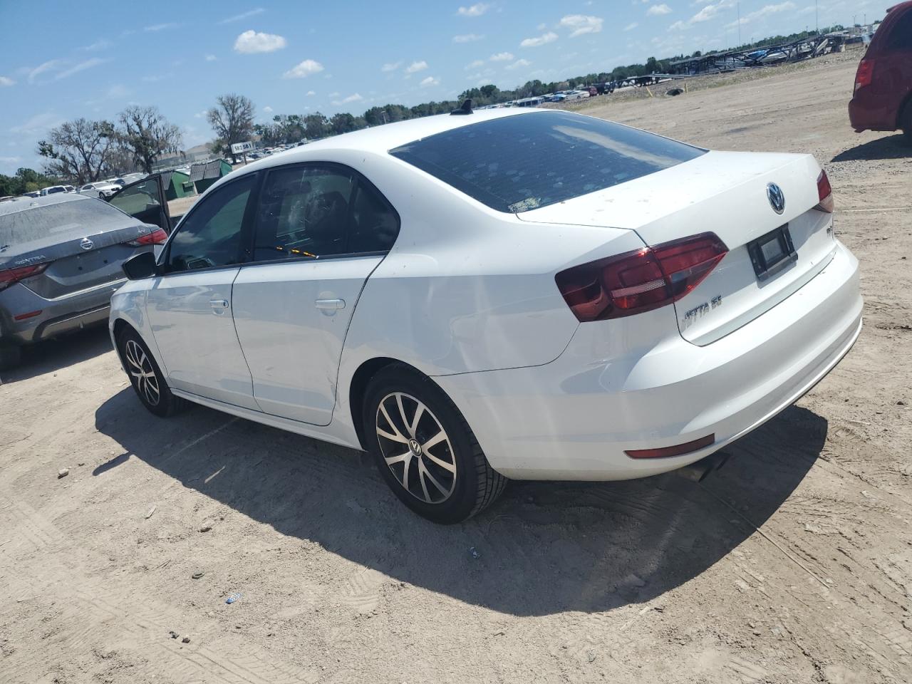 3VWD67AJ3GM417715 2016 Volkswagen Jetta Se