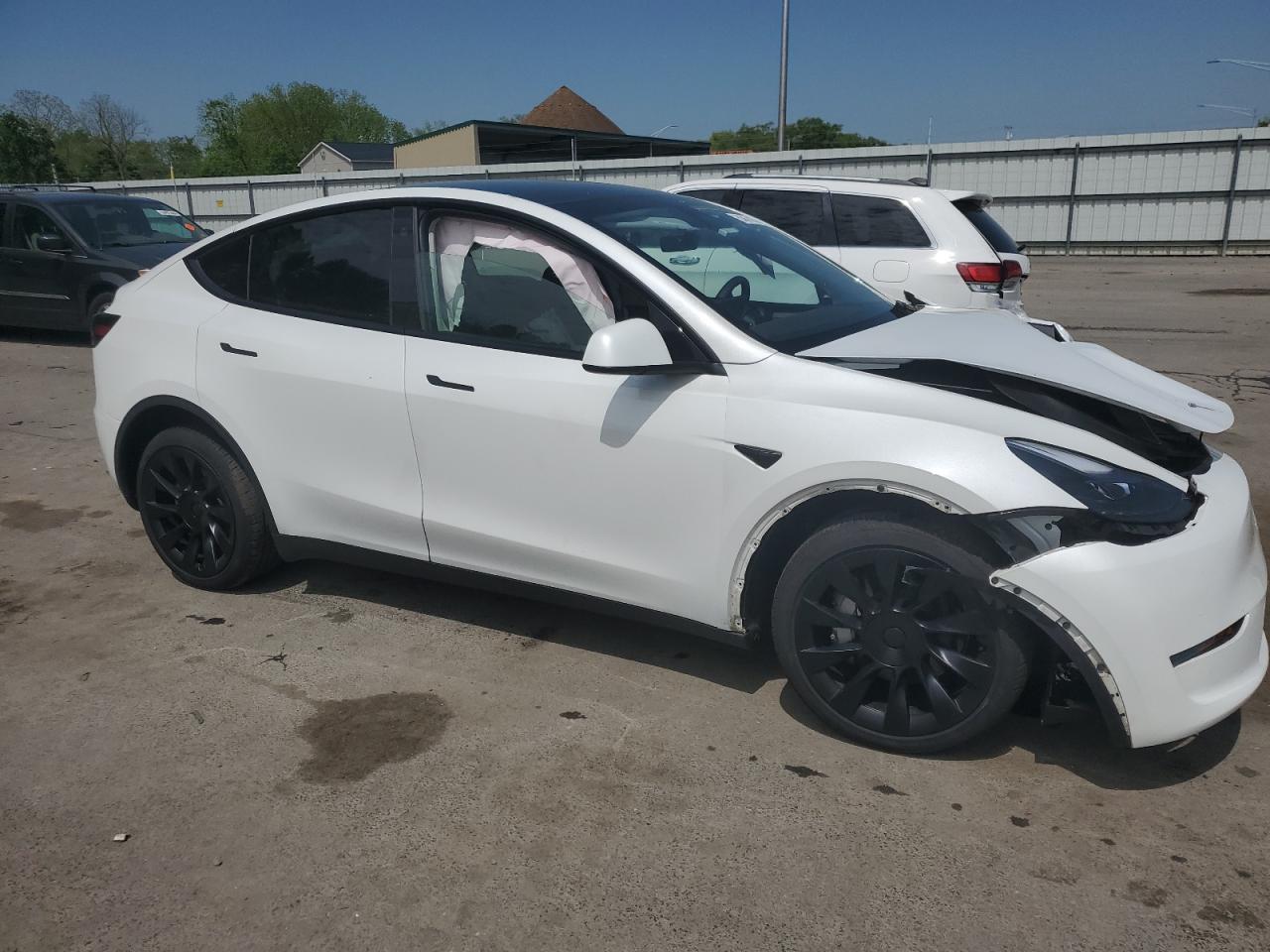 7SAYGDEE0PF758154 2023 Tesla Model Y