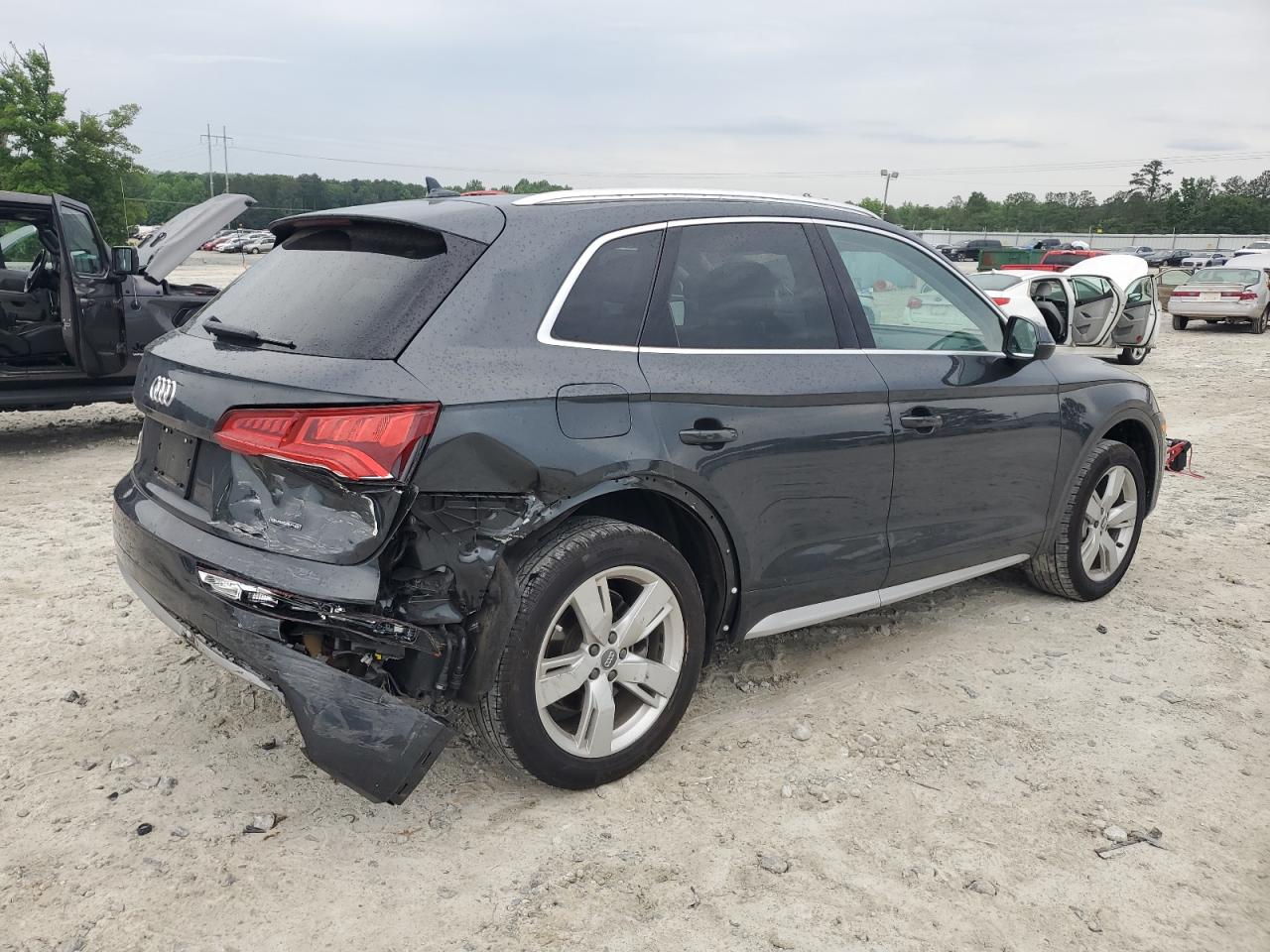 WA1BNAFY2K2124320 2019 Audi Q5 Premium Plus