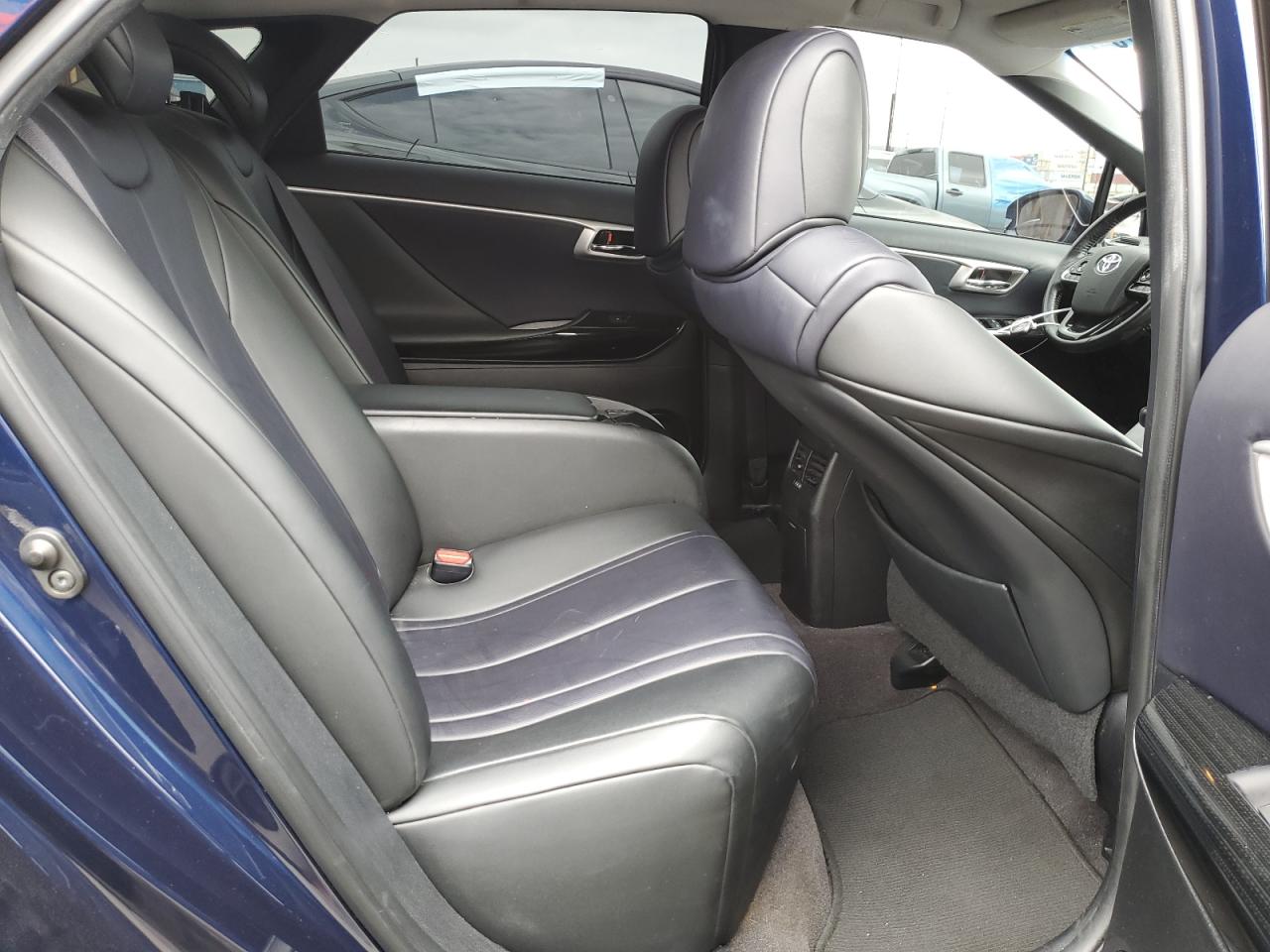 JTDBVRBD6HA001996 2017 Toyota Mirai