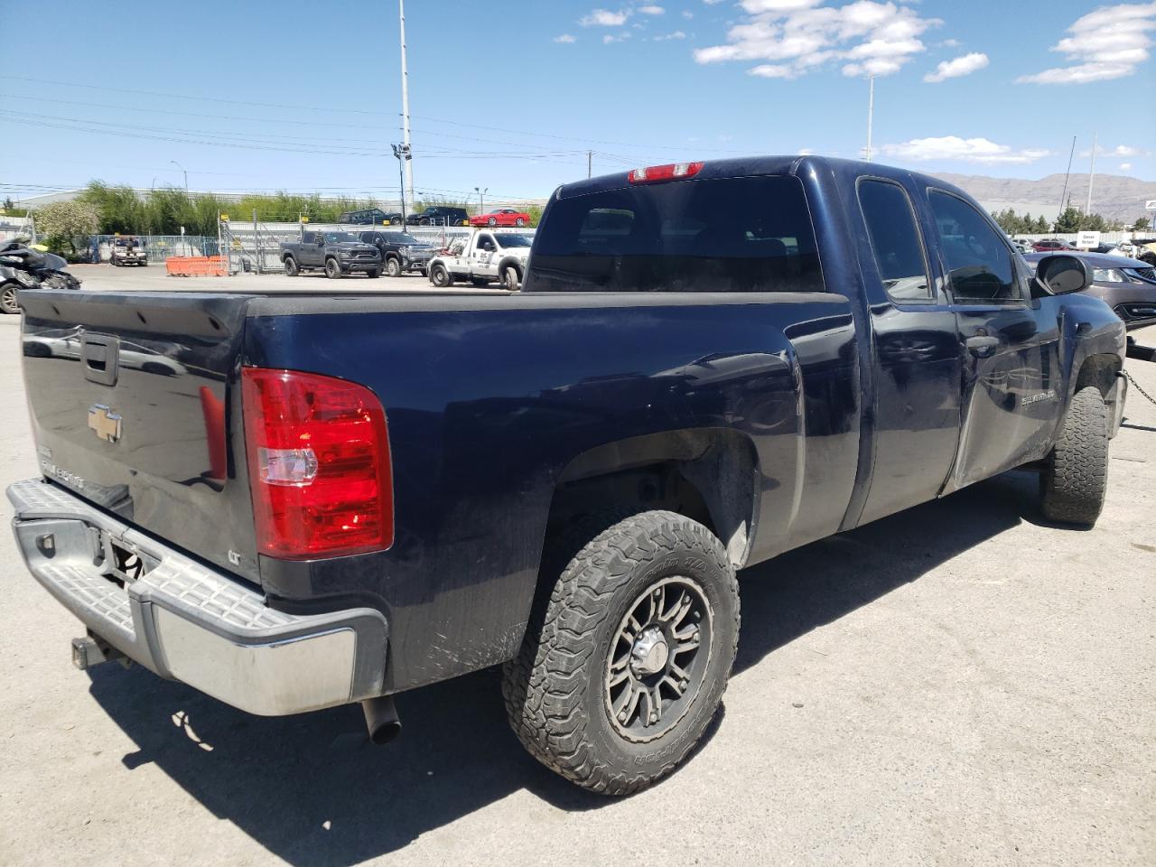 1GCSKSE35AZ232270 2010 Chevrolet Silverado K1500 Lt