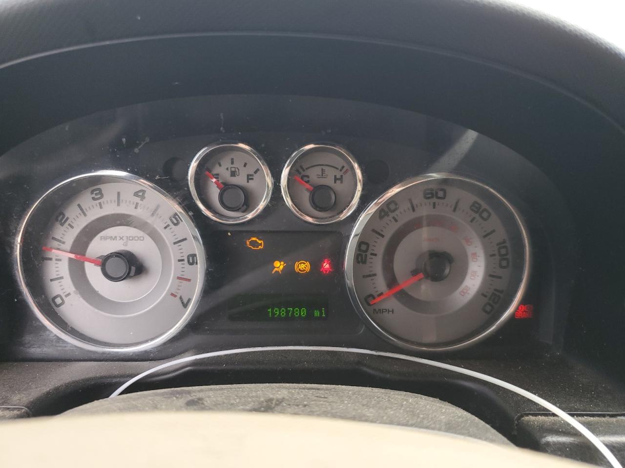 2FMDK39C38BB21010 2008 Ford Edge Limited