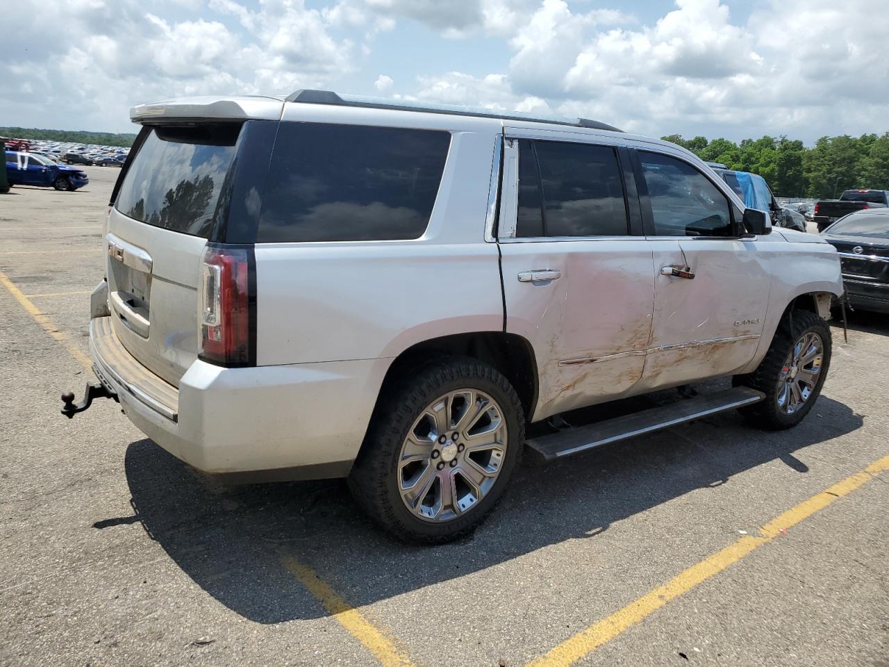 1GKS2CKJ1FR735623 2015 GMC Yukon Denali