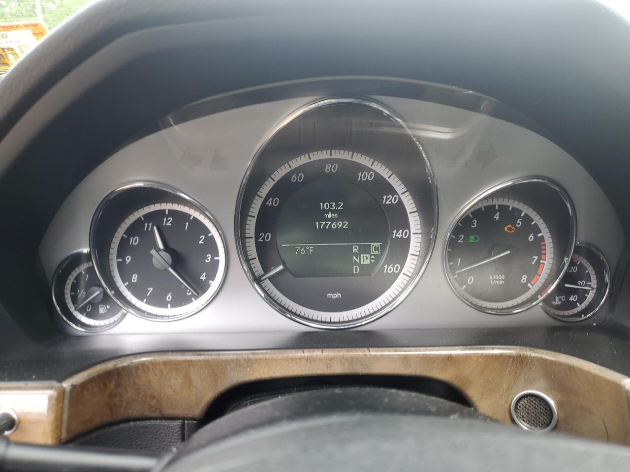 WDDHF8HBXAA229213 2010 Mercedes-Benz E 350 4Matic