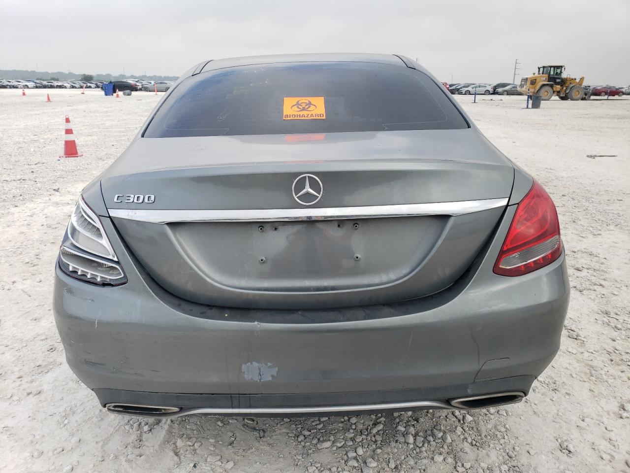 55SWF4JB2JU258828 2018 Mercedes-Benz C 300