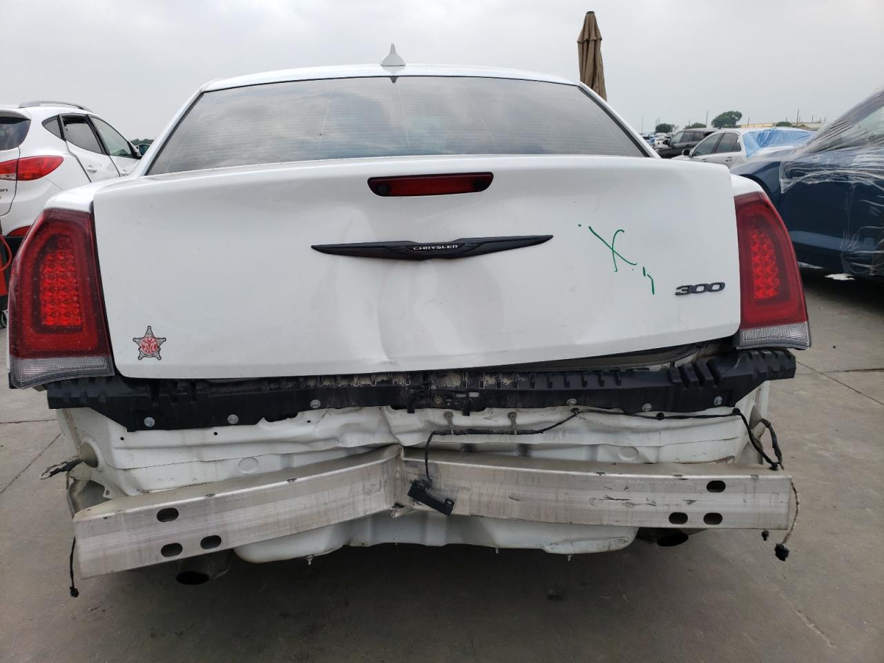 2C3CCAAG9LH159383 2020 Chrysler 300 Touring