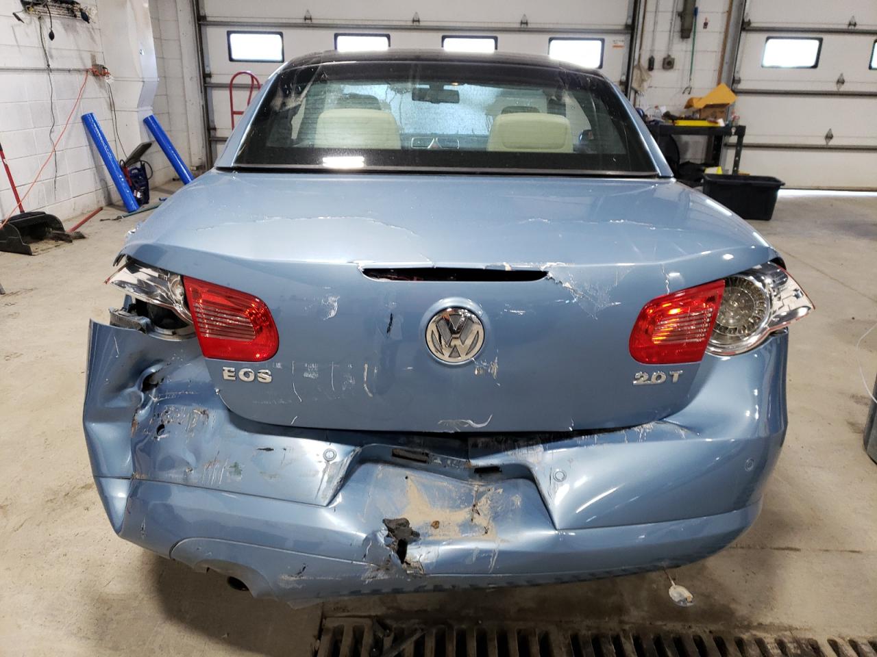 WVWFA71F79V016666 2009 Volkswagen Eos Lux