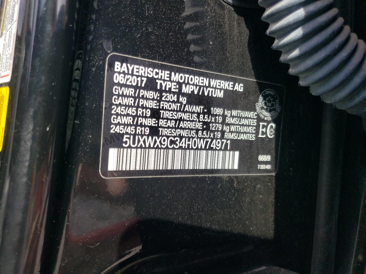 5UXWX9C34H0W74971 2017 BMW X3 xDrive28I