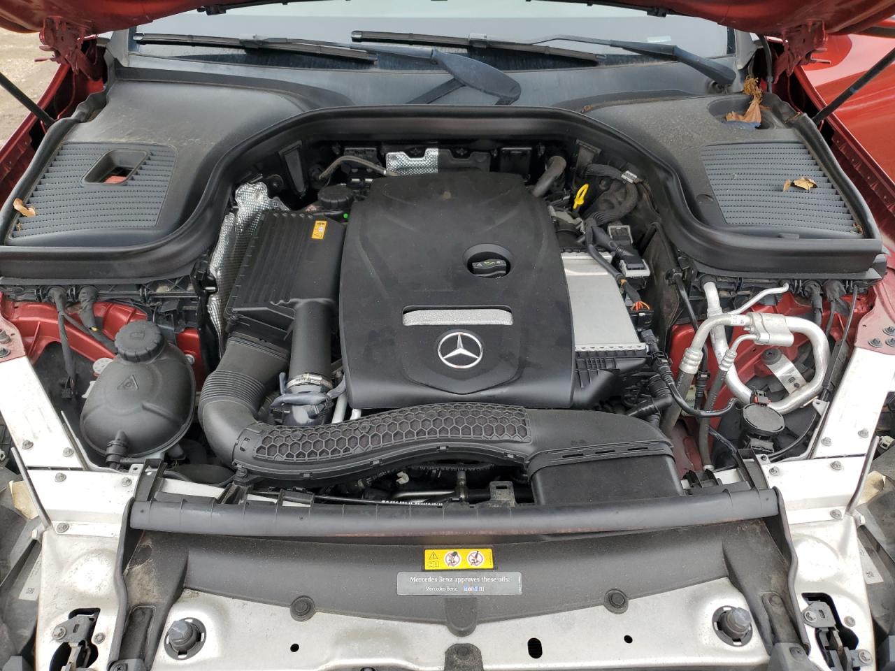 WDC0G4JB1HF185813 2017 Mercedes-Benz Glc 300