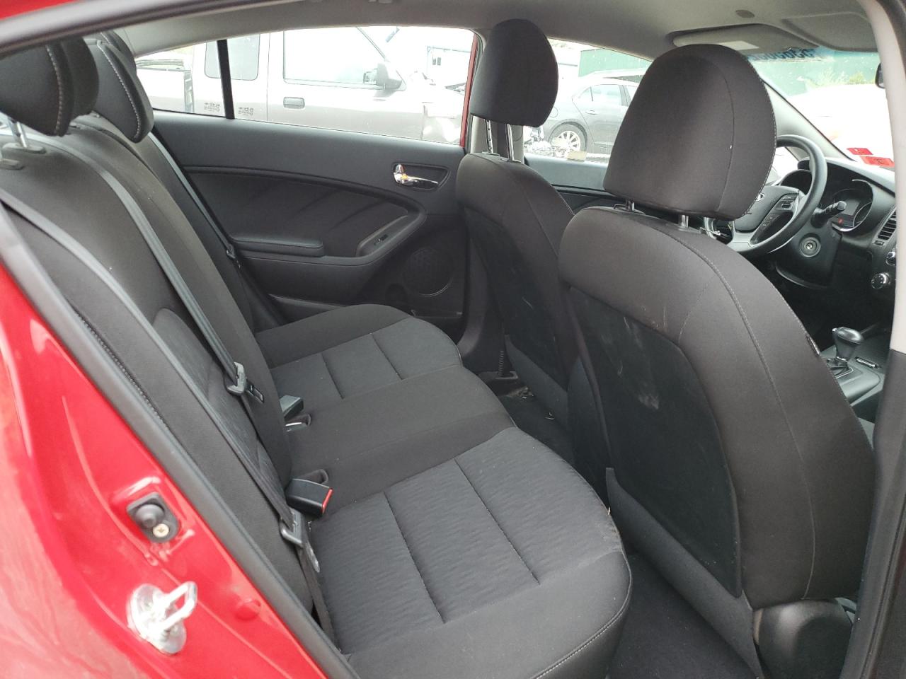 KNAFK4A6XG5611694 2016 Kia Forte Lx