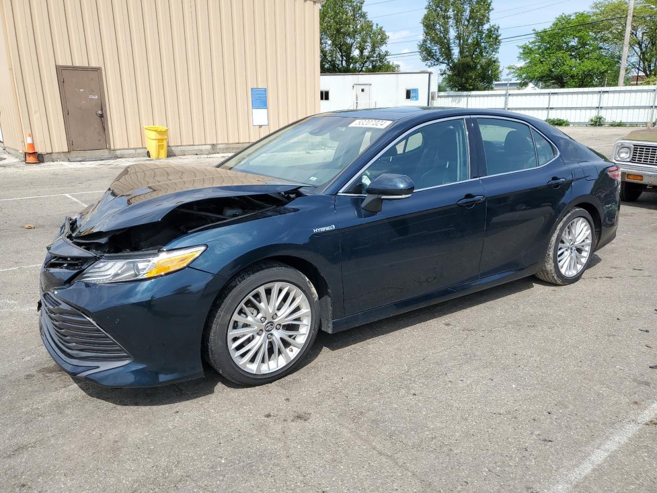 4T1B21HK5JU510736 2018 Toyota Camry Hybrid