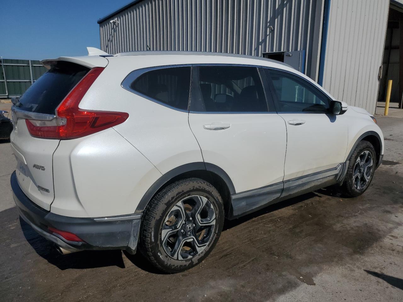 2HKRW2H96KH616764 2019 Honda Cr-V Touring