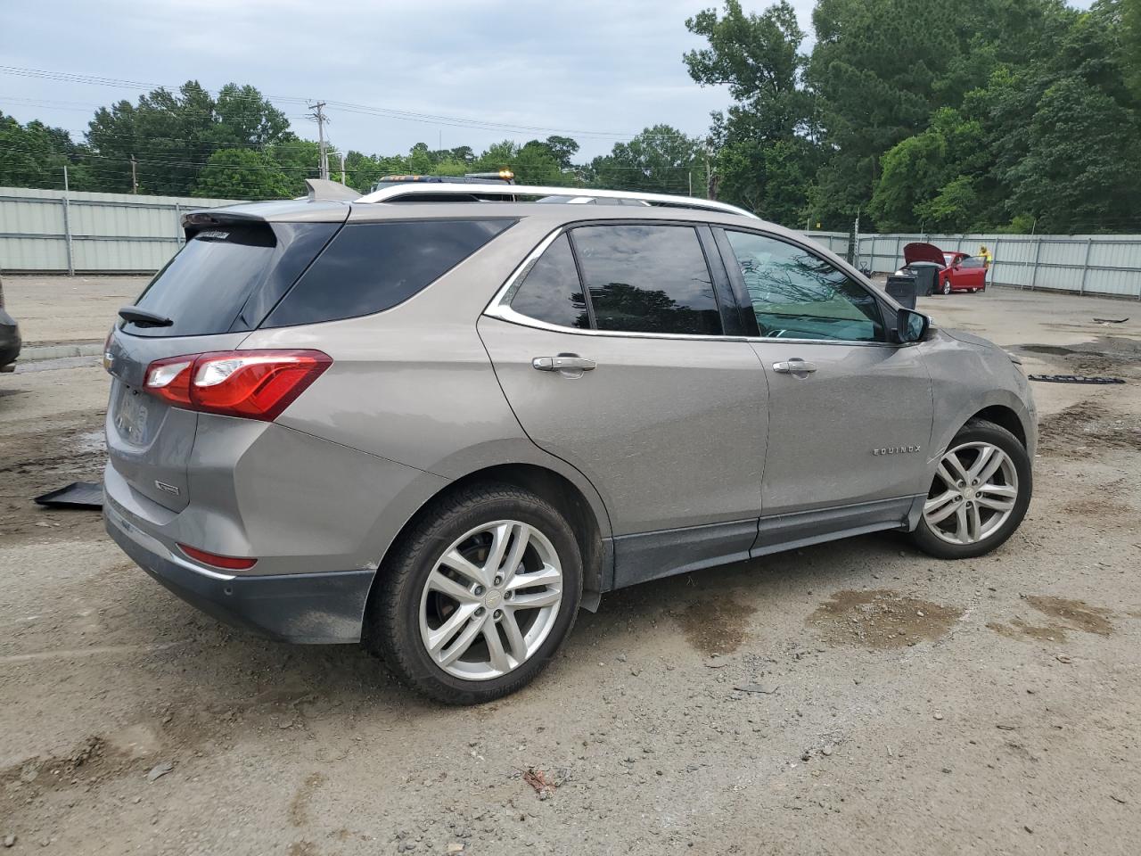 3GNAXMEV4JL119905 2018 Chevrolet Equinox Premier