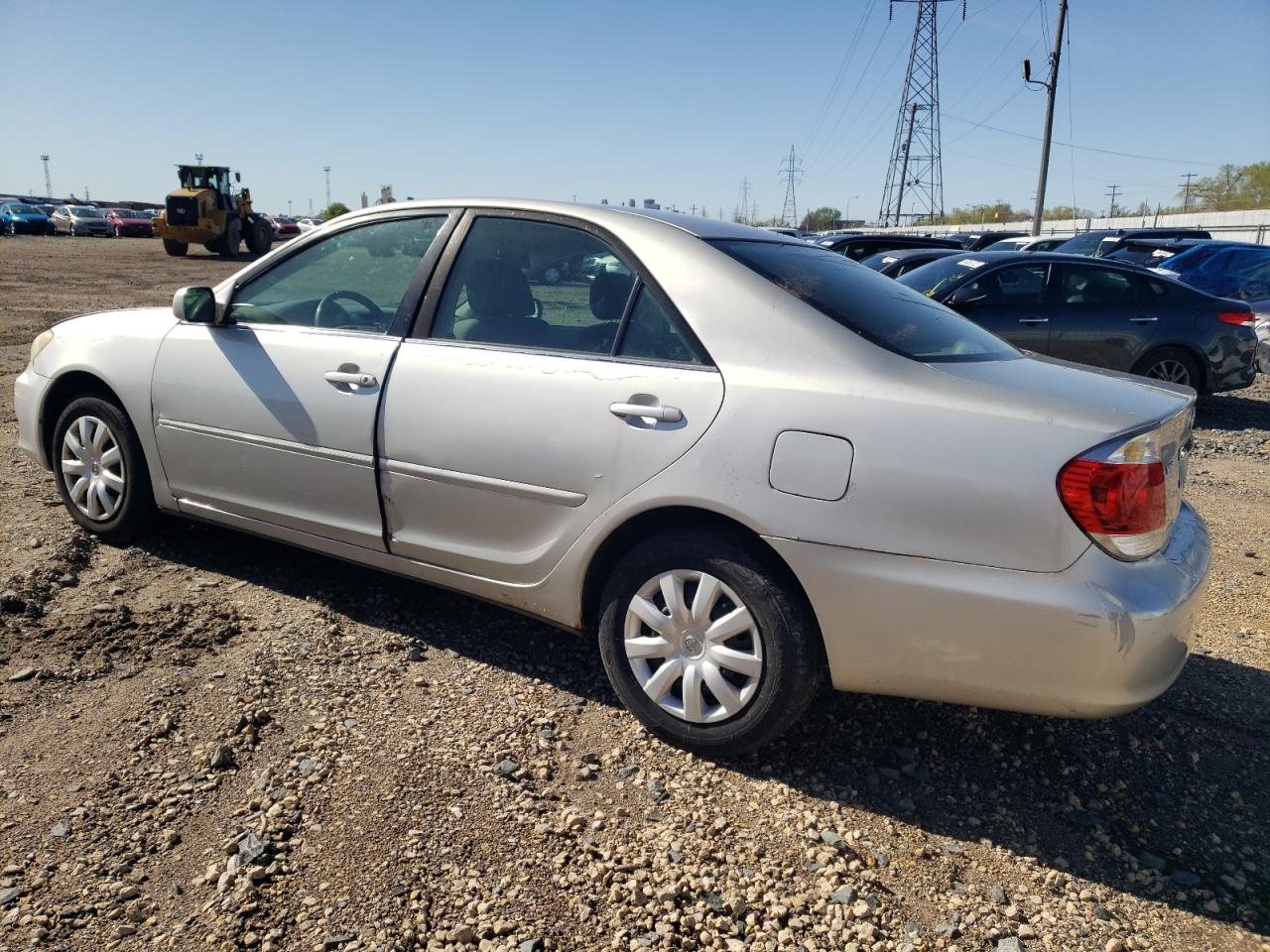 Lot #2510050446 2005 TOYOTA CAMRY LE