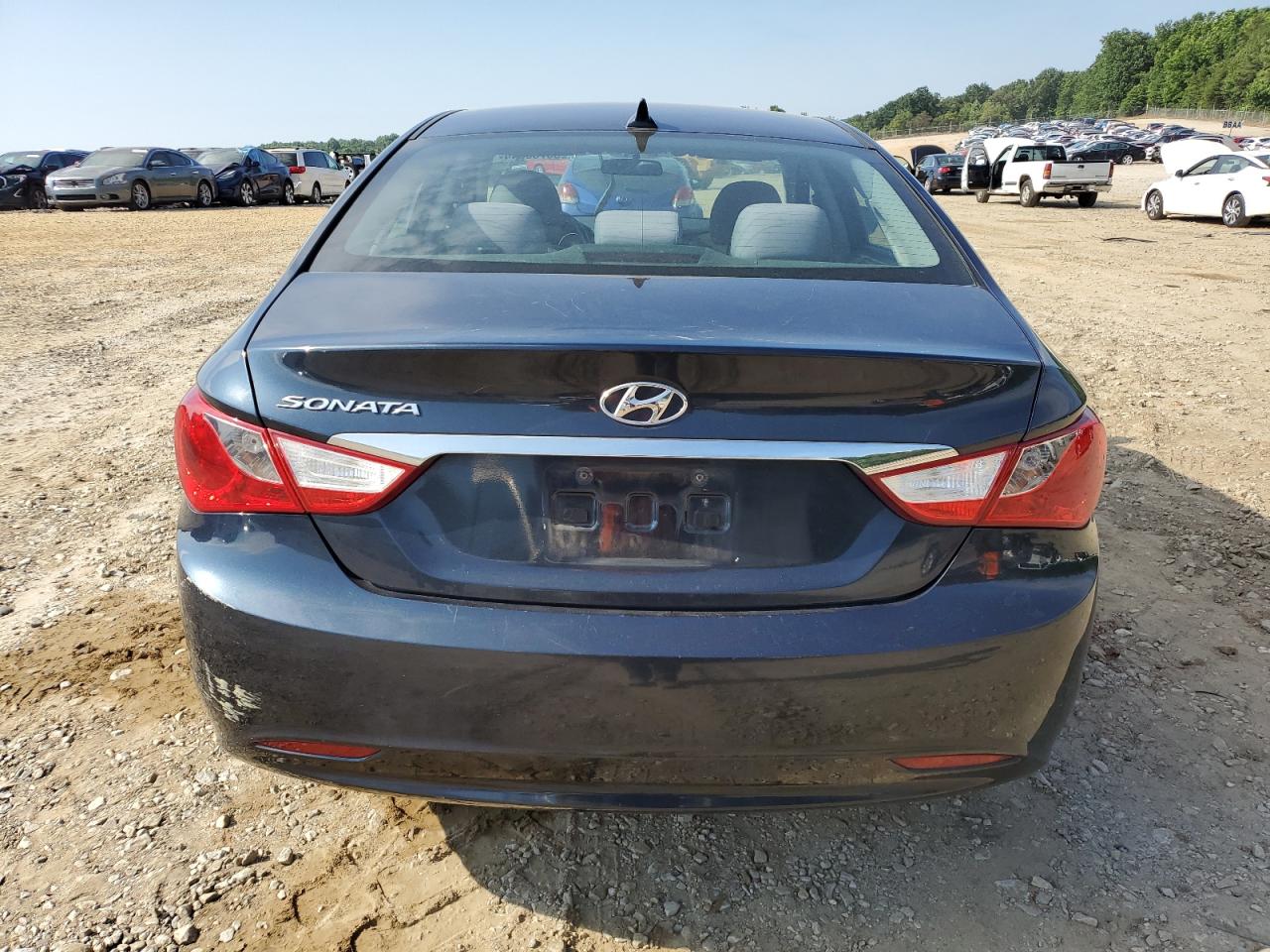 5NPEB4AC2BH052185 2011 Hyundai Sonata Gls