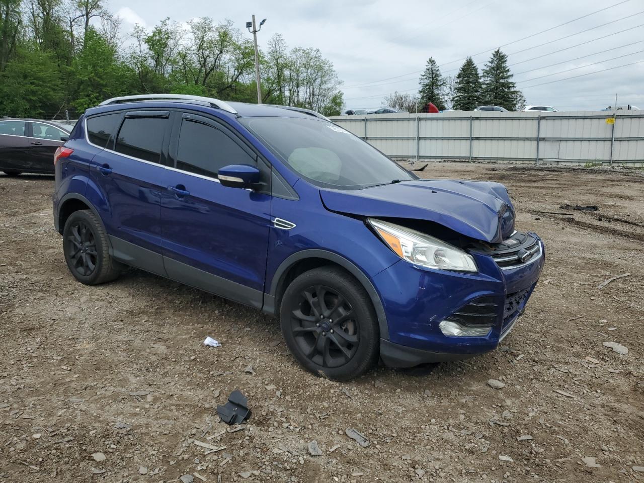 1FMCU0J98GUC73054 2016 Ford Escape Titanium