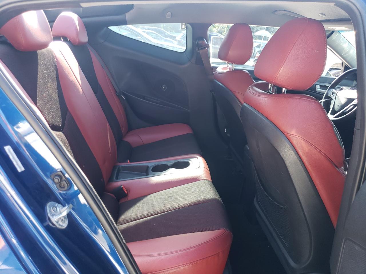 KMHTC6AE7FU241956 2015 Hyundai Veloster Turbo