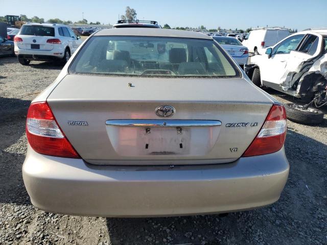 Lot #2517371877 2004 TOYOTA CAMRY LE salvage car