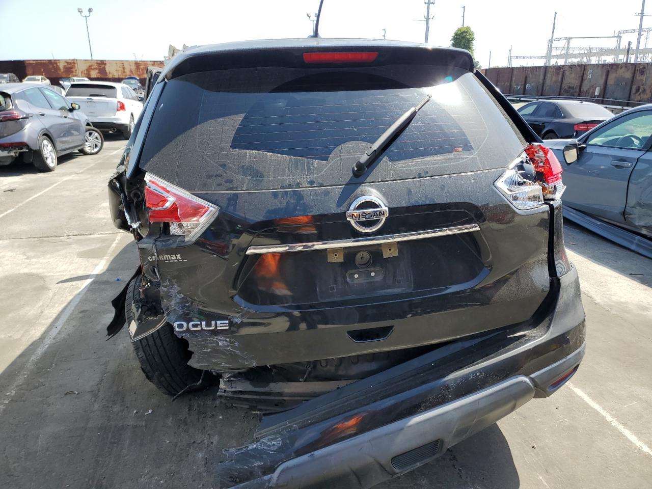 KNMAT2MT8GP669906 2016 Nissan Rogue S