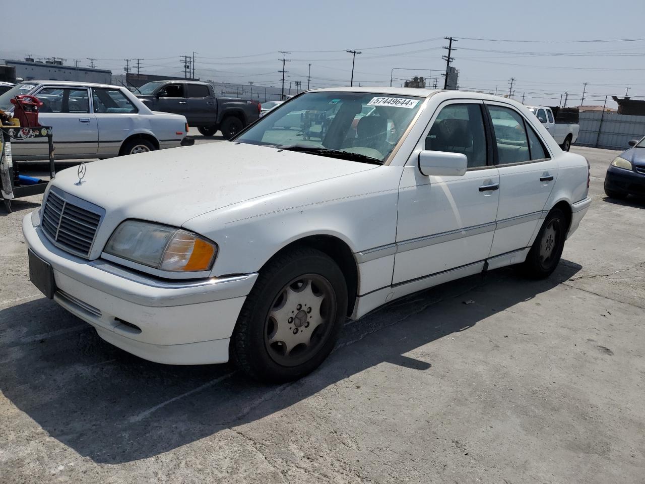 WDBHA24G5YA825233 2000 Mercedes-Benz C 230