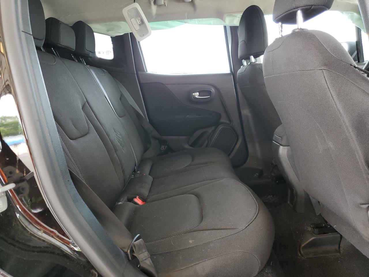 ZACNJAAB4KPK38386 2019 Jeep Renegade Sport