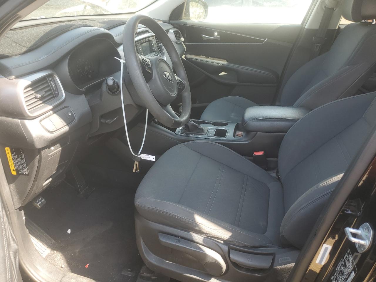 5XYPGDA31GG024239 2016 Kia Sorento Lx