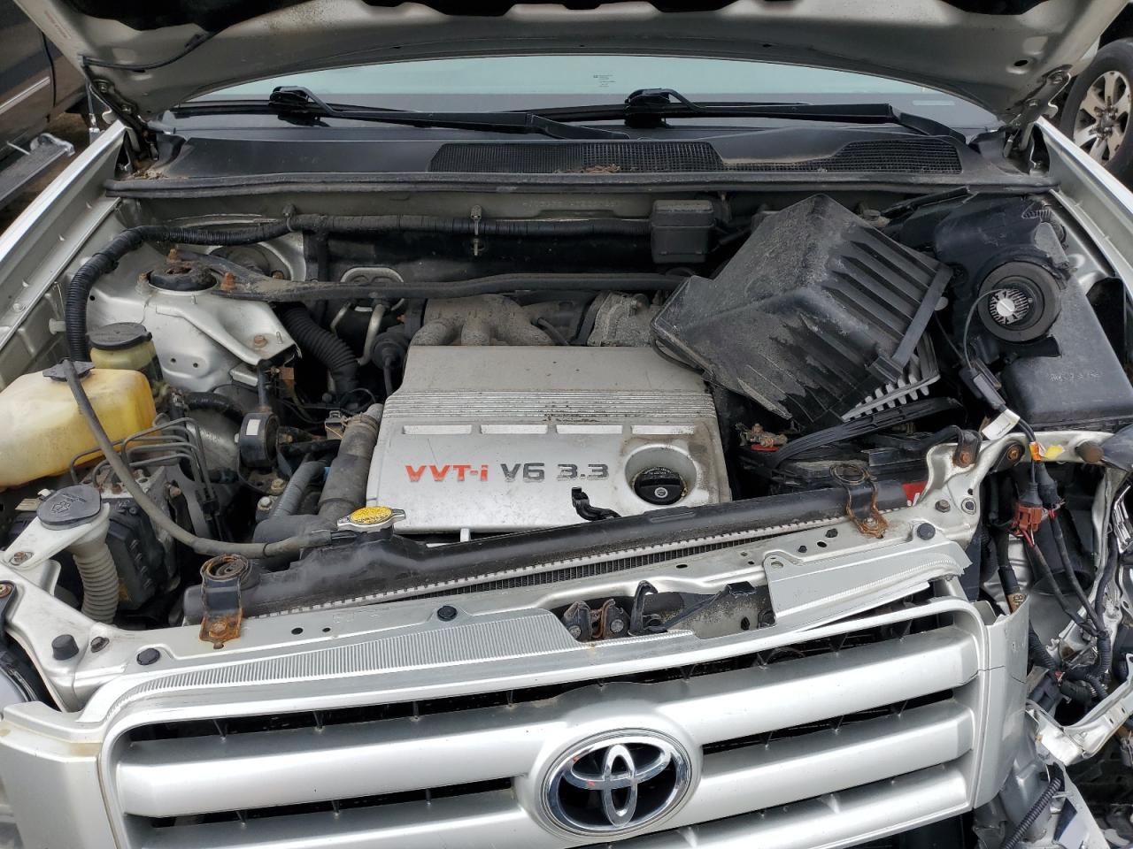 JTEGP21A050072607 2005 Toyota Highlander Limited