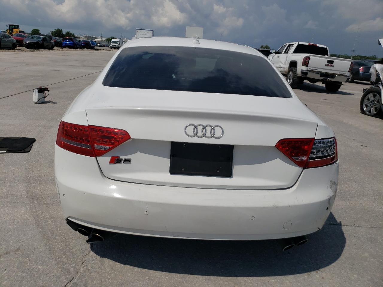 WAUVVAFR5BA034481 2011 Audi S5 Prestige