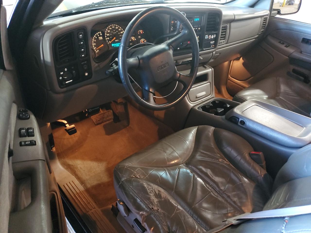 1GTEK19T9YE379856 2000 GMC New Sierra K1500