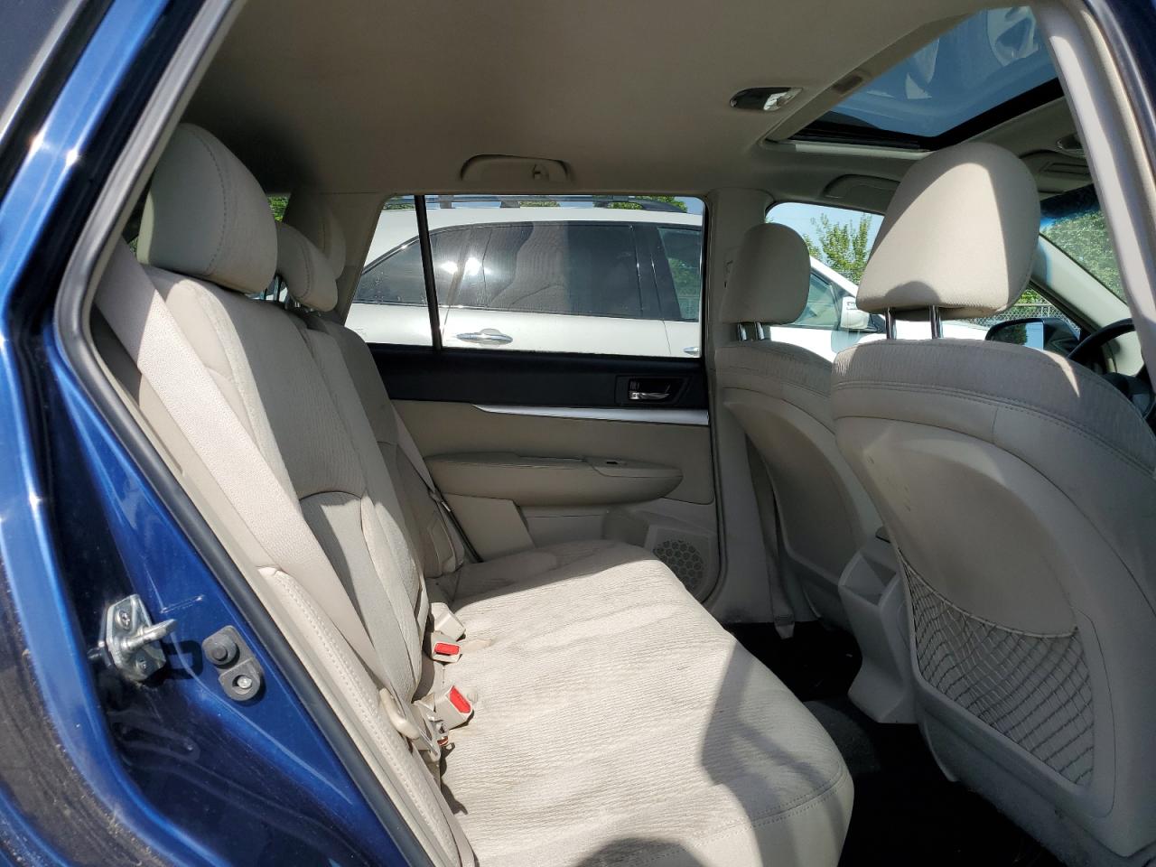 4S4BRCGC6A3326106 2010 Subaru Outback 2.5I Premium