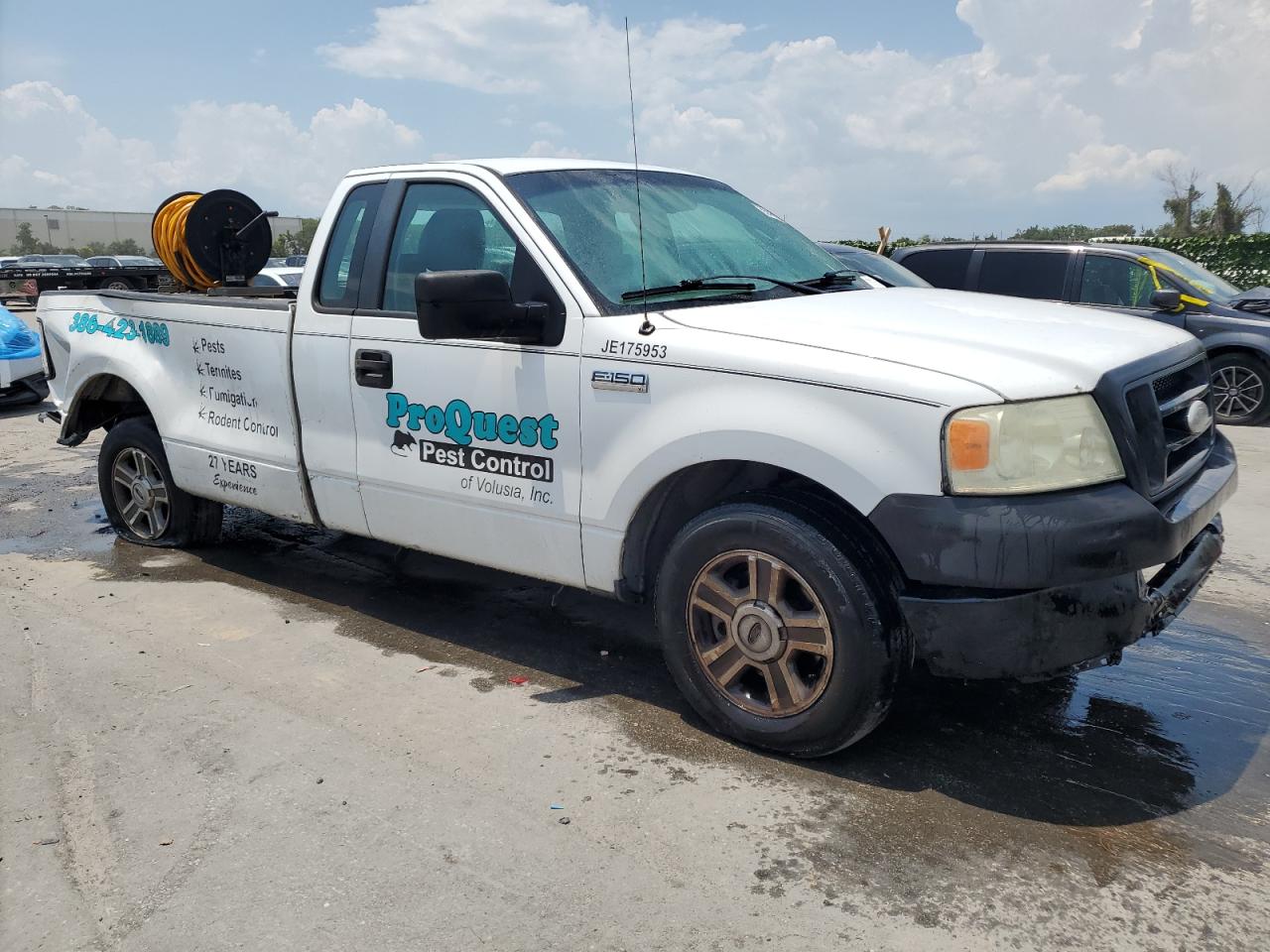 1FTRF122X7NA25690 2007 Ford F150