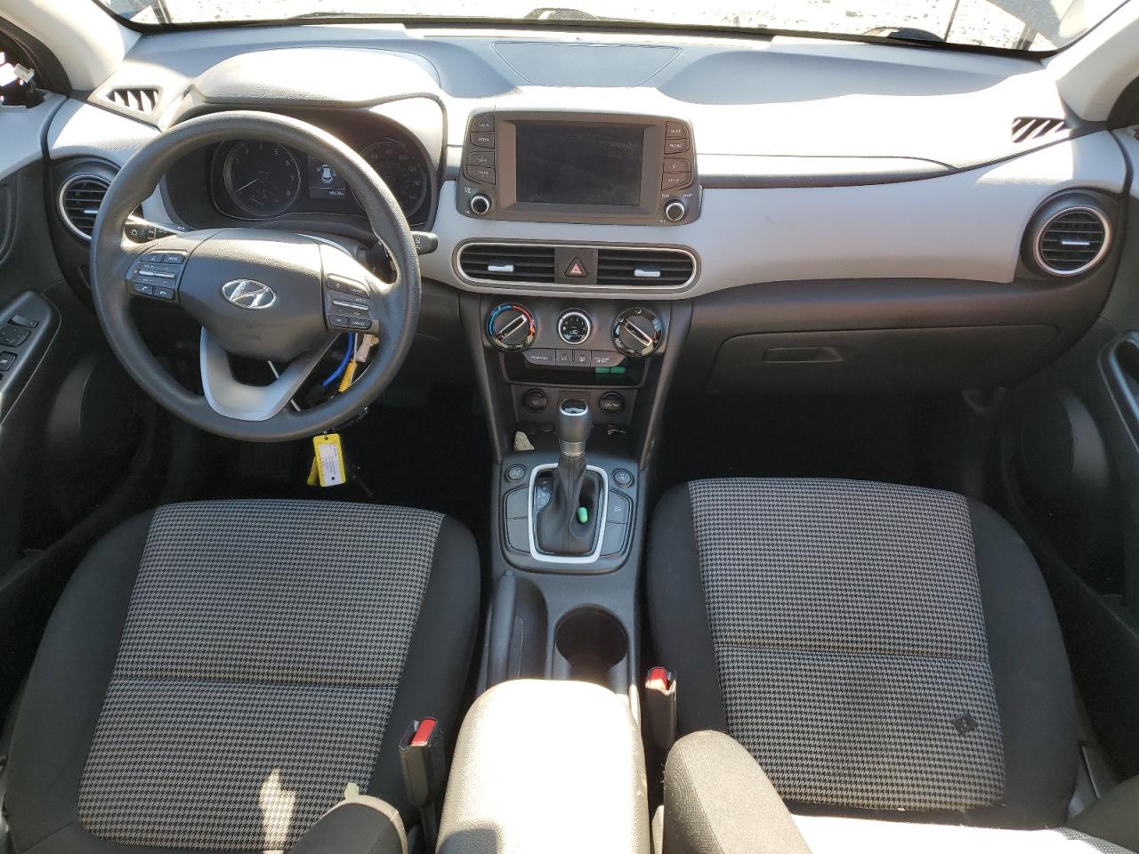 KM8K1CAA3KU284987 2019 Hyundai Kona Se