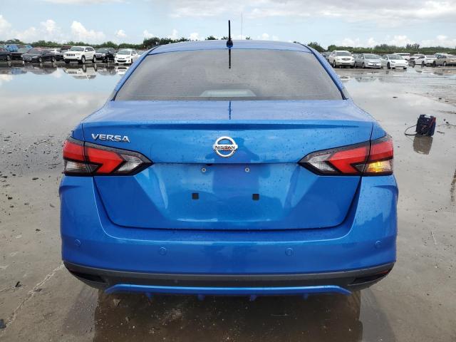  NISSAN VERSA 2022 Granatowy