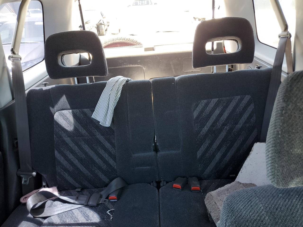 JHLRD1863YC056635 2000 Honda Cr-V Ex