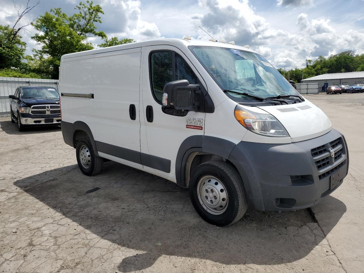 3C6TRVNG2HE523388 2017 Ram Promaster 1500 1500 Standard