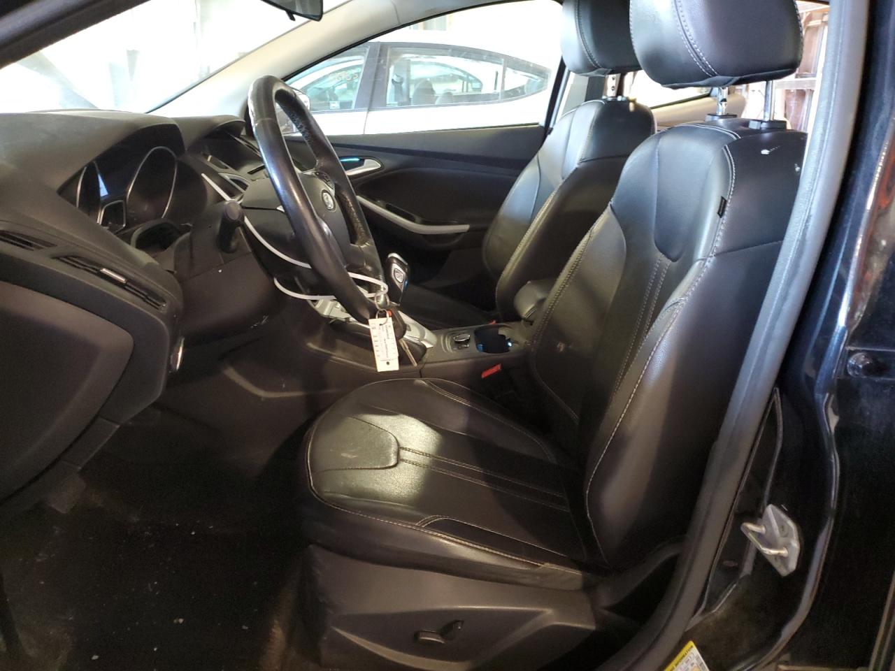 1FADP3K28EL166565 2014 Ford Focus Se