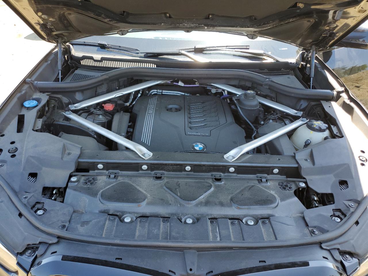 5UXCR6C04N9M59258 2022 BMW X5 xDrive40I