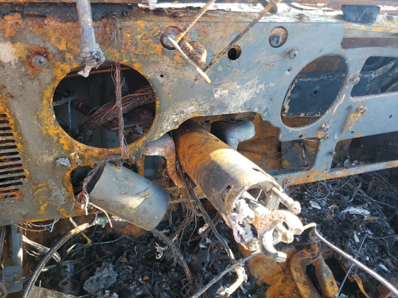 1J4FY49SXRP426288 1994 Jeep Wrangler / Yj Sahara